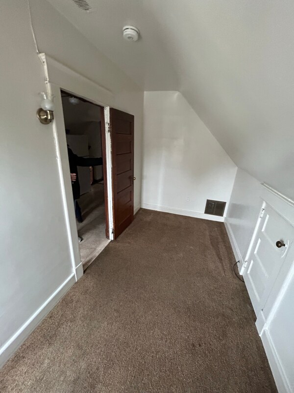 Building Photo - 1381 Union St