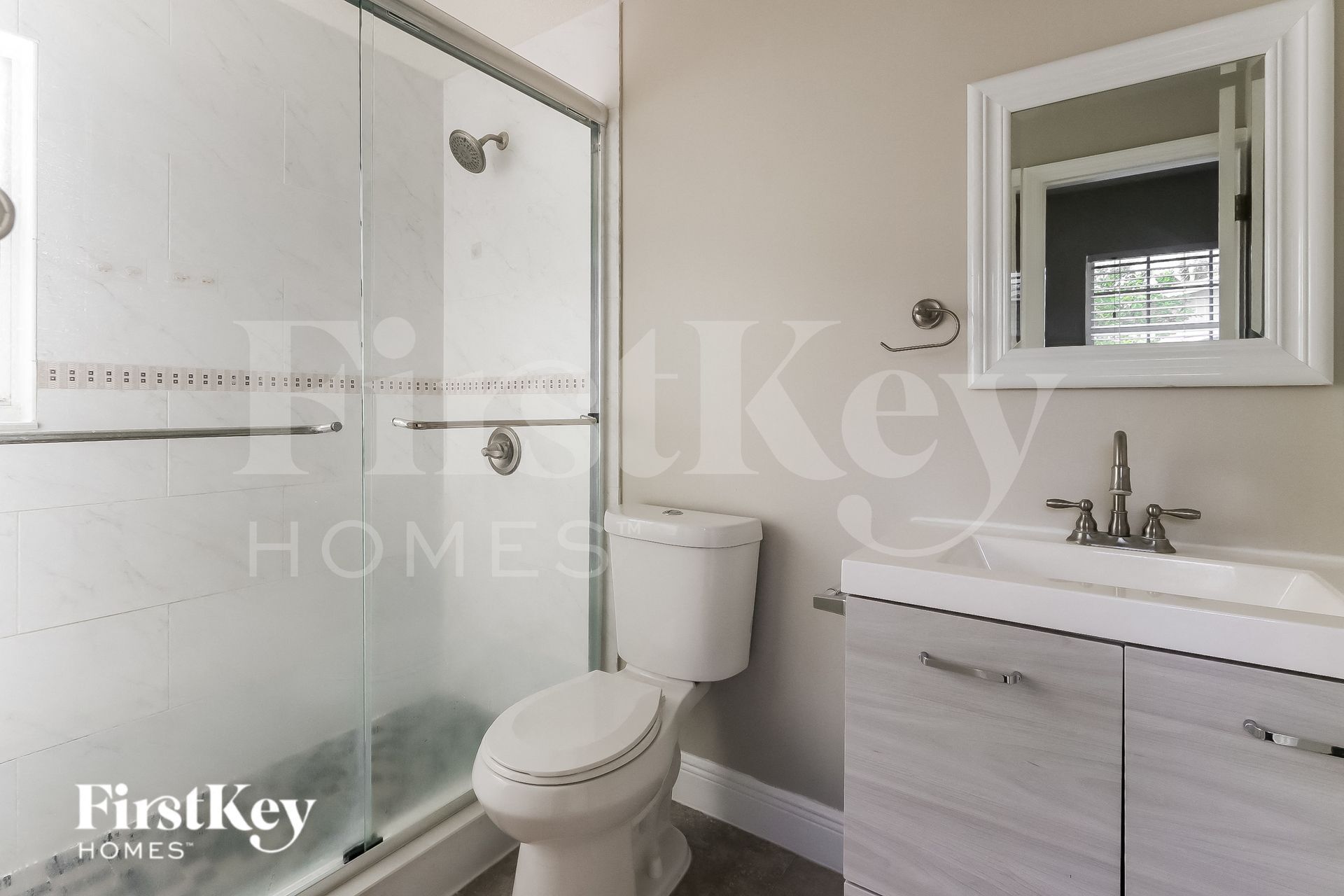 Building Photo - 1357 Drexel Rd