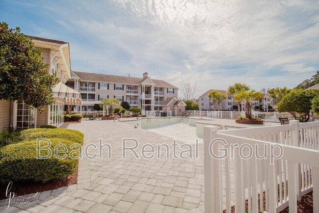 Building Photo - 3795 Hitchcock Way