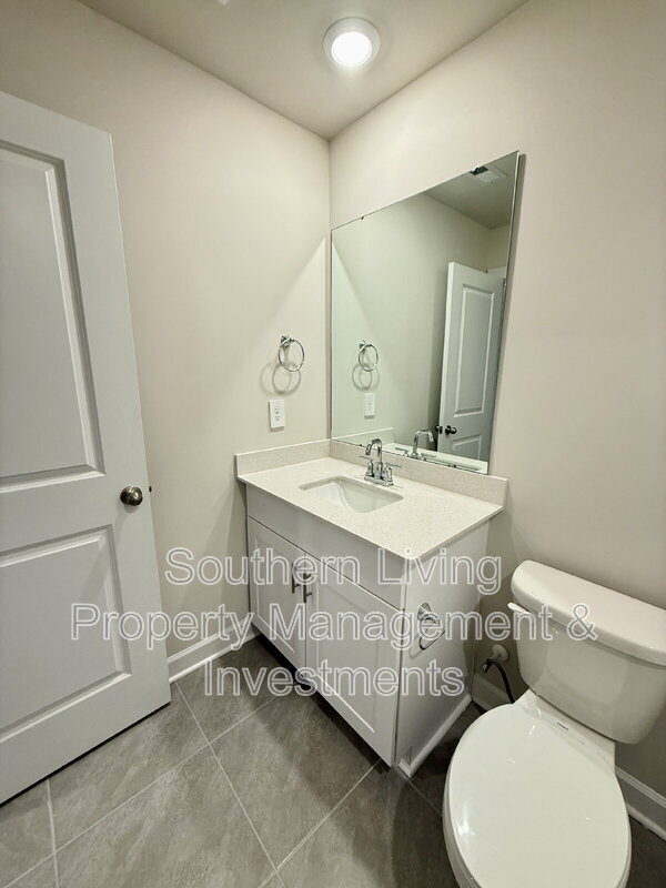 Building Photo - 1413 Old Rivers Rd