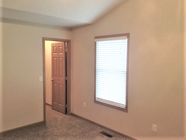 Building Photo - 2331 Myrtle Valley Dr