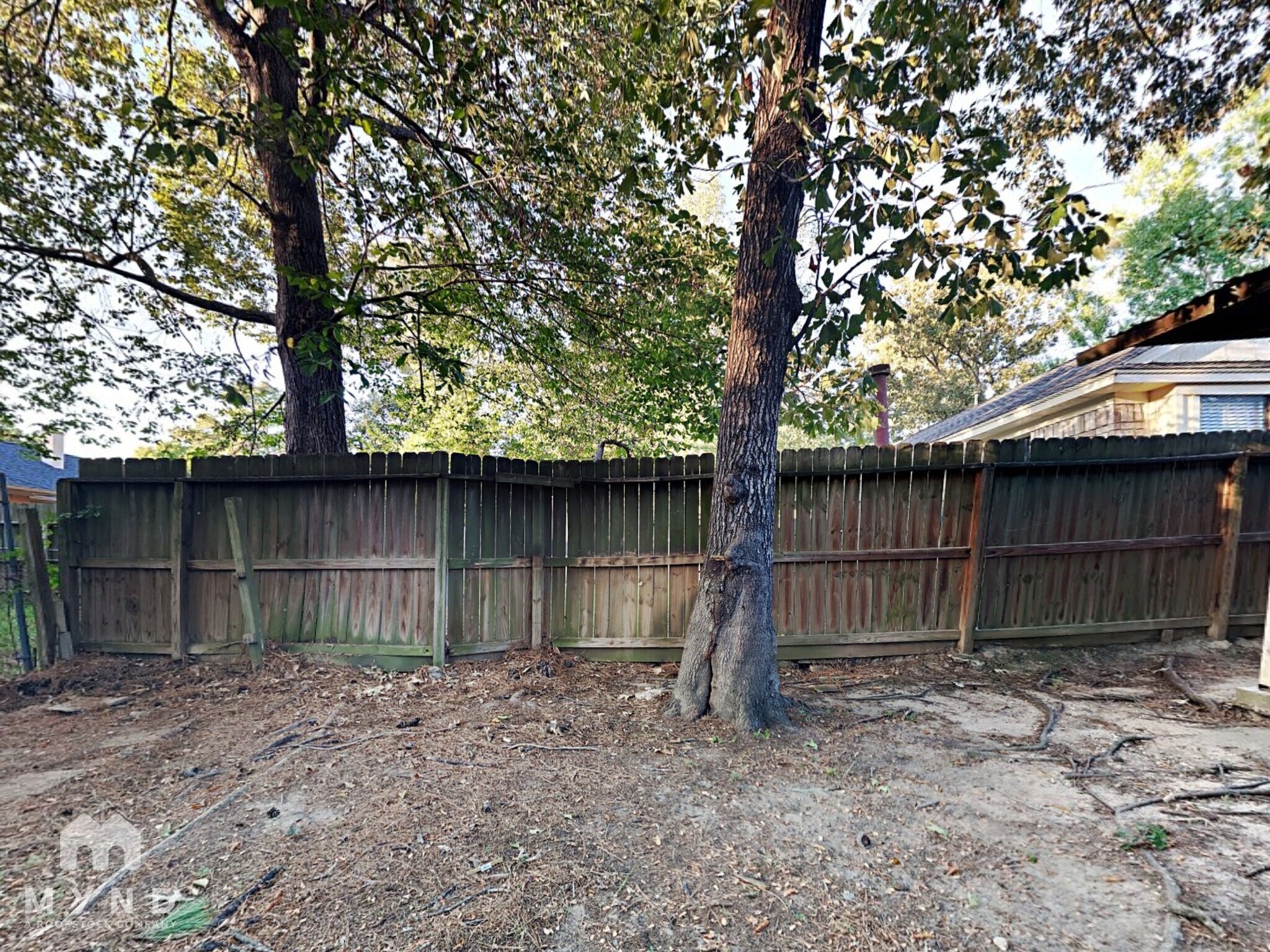 Building Photo - 225 Bedford Ln