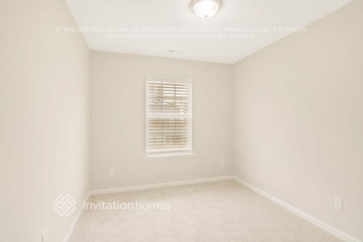 Building Photo - 5431 Roan Mountain Pl