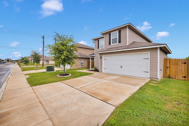 Building Photo - Charming Two-Story Home on Far West Side