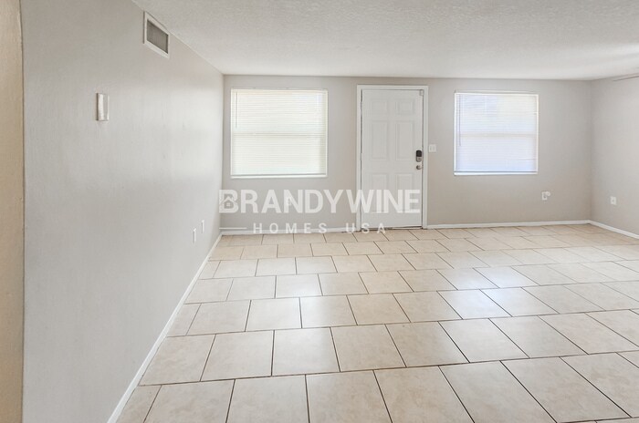 Building Photo - 7613 Christina Ln