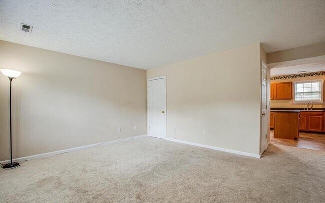 Building Photo - 9815 W Midland Way