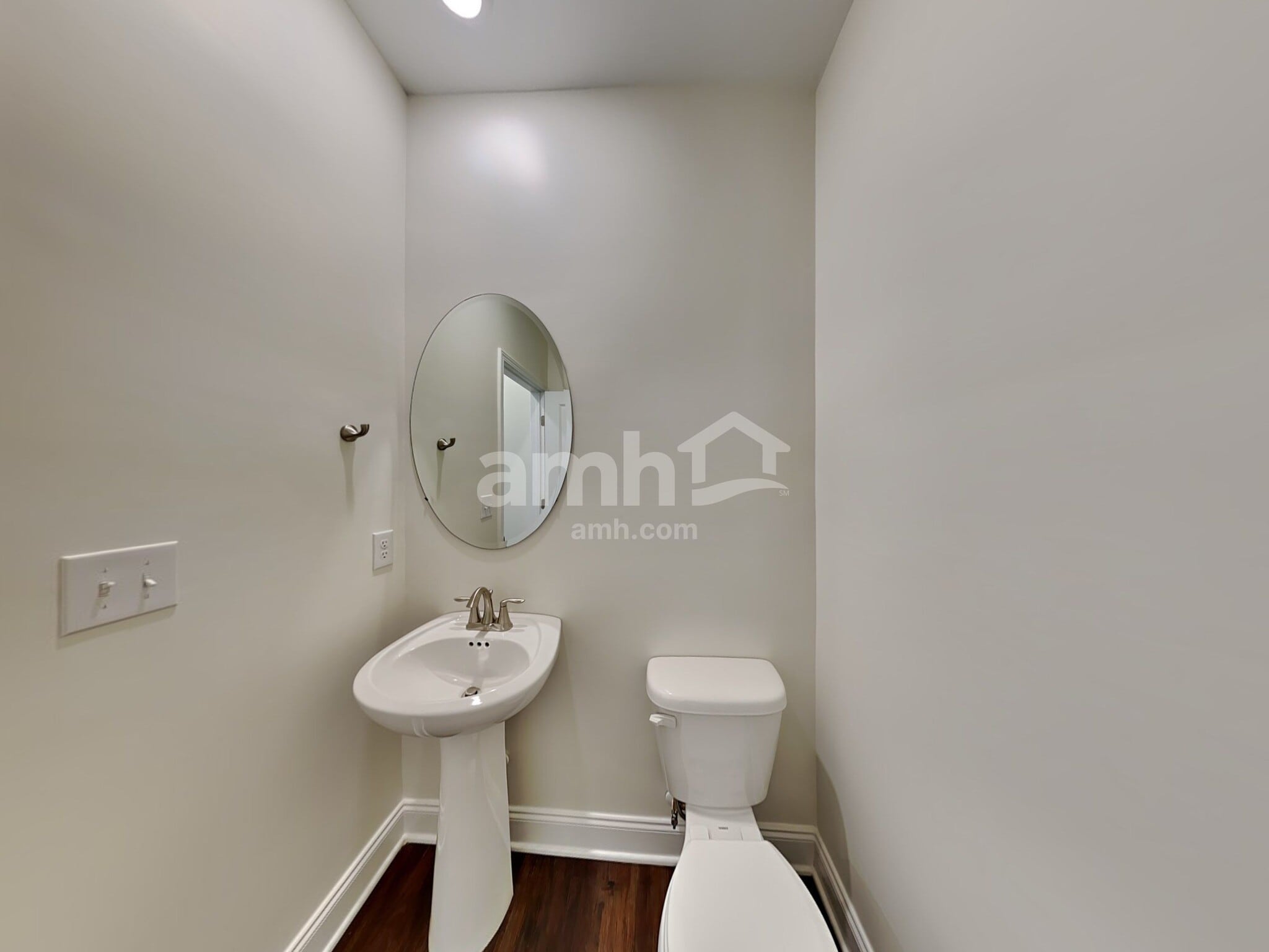 Building Photo - 5211 Virtue Ave