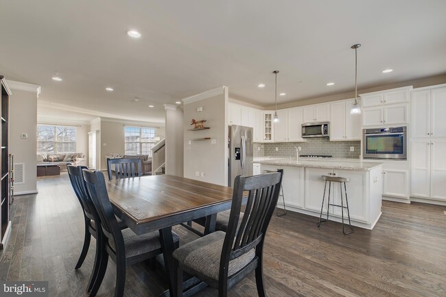 Building Photo - 4236 Winding Waters Terrace