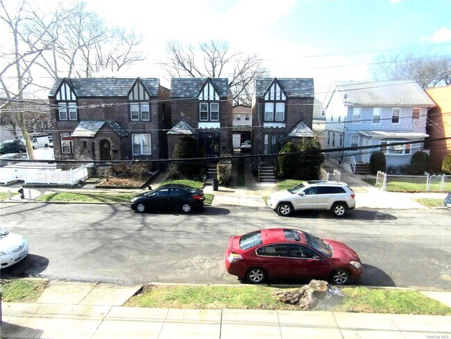 Building Photo - 93-15 240th St