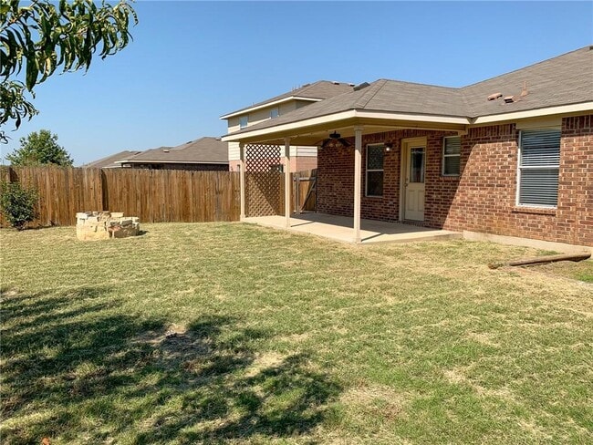 Building Photo - 717 Morgan Dr