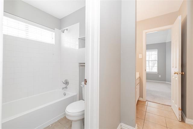 Building Photo - 112 Midcrest Dr