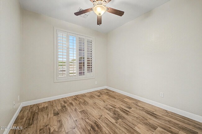 Building Photo - 7103 W Lone Tree Trail