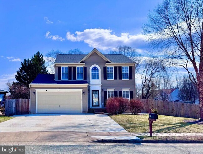 Building Photo - 15 River Oak Dr