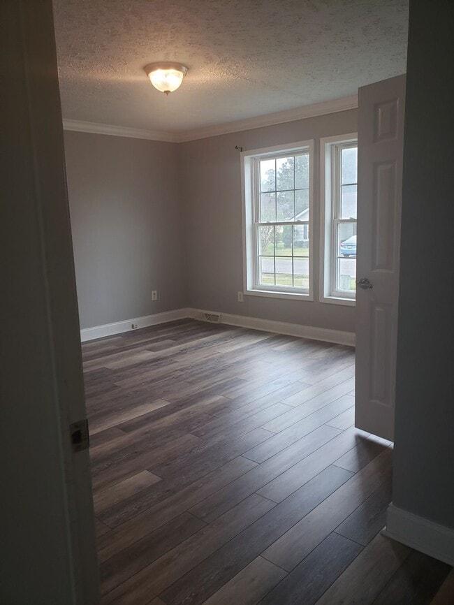 Primary Photo - 2445 Farmwood Cir