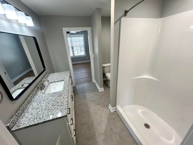 Building Photo - 1611 KY-1247