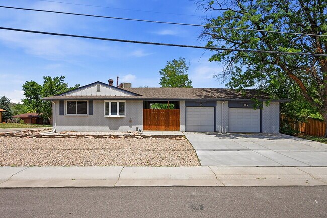 Building Photo - $2,795.95- 4 Bed, 2 Bath Home in Arvada with In-Unit Laundry and Fenced Yard!