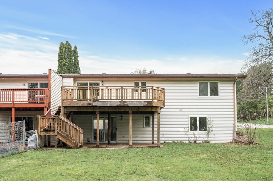 Building Photo - 5801 Covington Ter