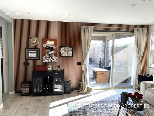 Building Photo - 4319 N 93rd Ln