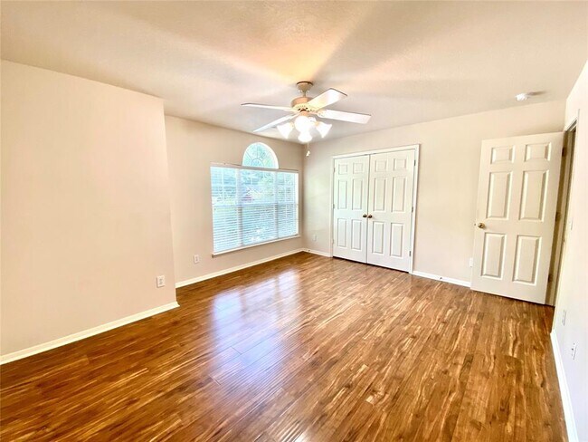 Building Photo - 127 N Willow Point Cir