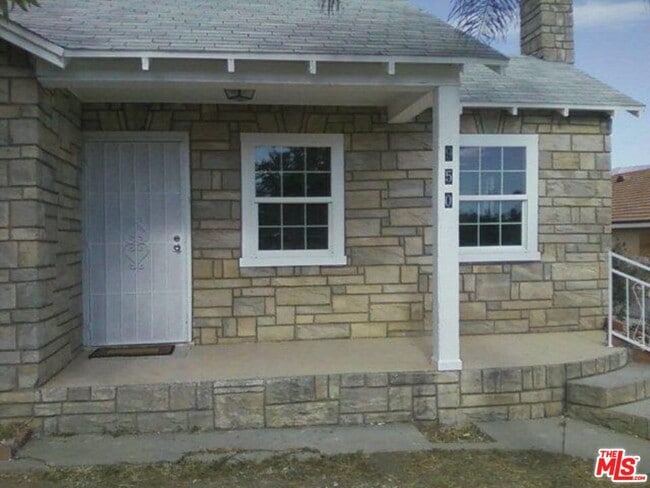 Building Photo - 950 N Allen St