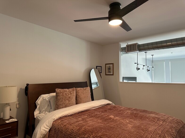 Bedroom area - 1390 V St NW