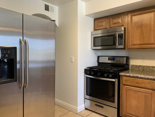 Building Photo - 6500 W Lake Mead Blvd