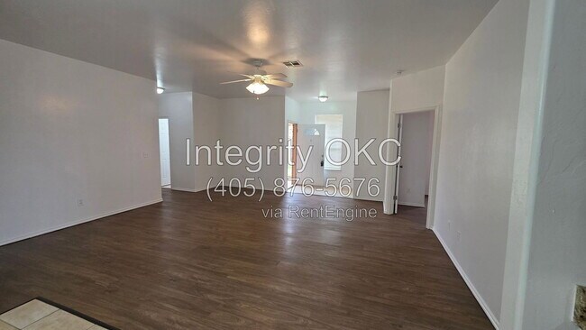Building Photo - 1503 Tahoe Ln