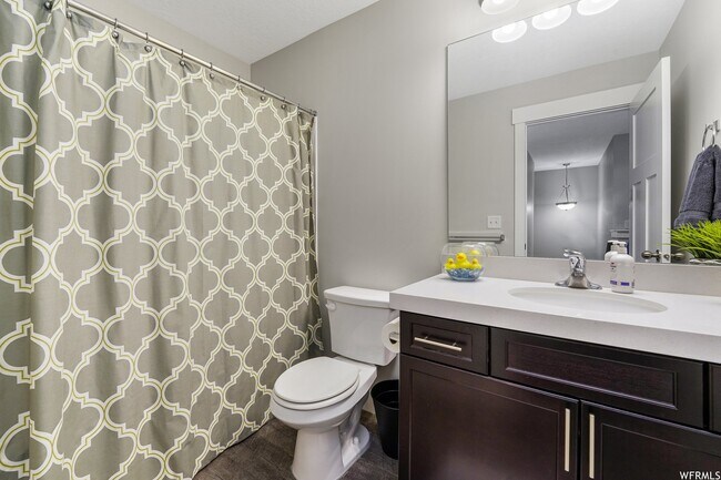Building Photo - 9288 Castlebury Ct