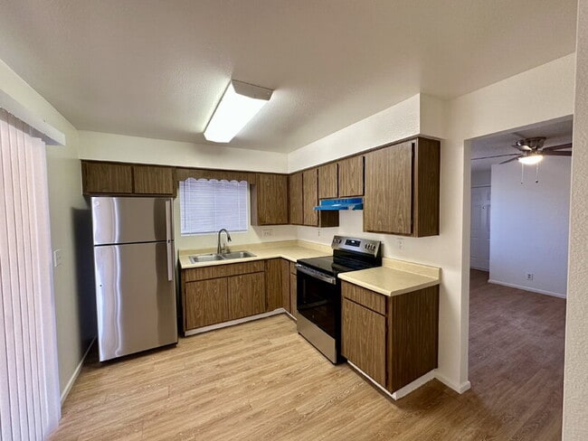 Building Photo - 6746 E Dallas St