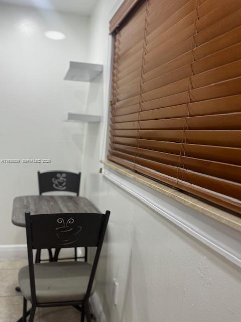 Building Photo - 10531 SW 21st Ln