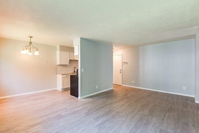 Building Photo - 3001 N 3rd