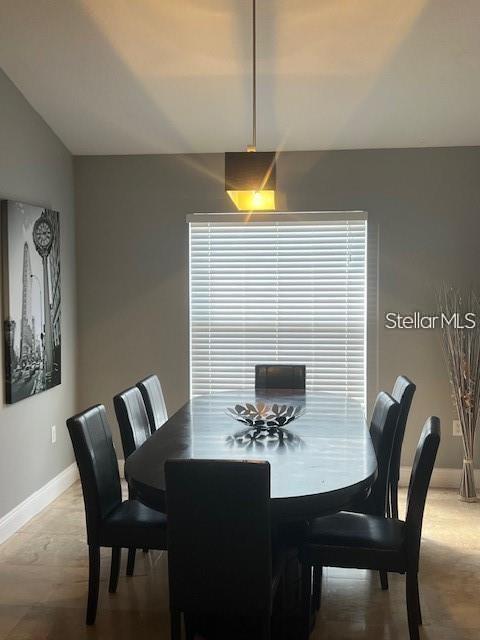 Building Photo - 321 Henley Cir