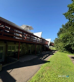 Building Photo - 9 Pine Orchard Rd