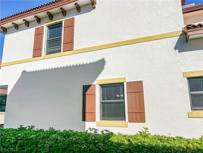 Building Photo - 9452 Montebello Way