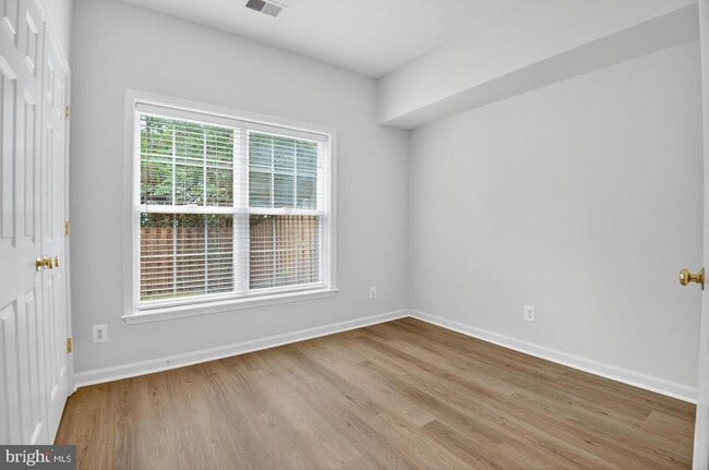 Building Photo - 8908 Purple Lilac Cir