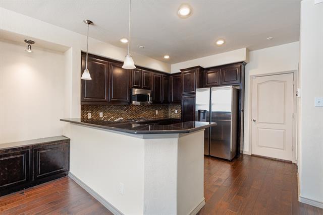 Building Photo - 5727 Knox Dr