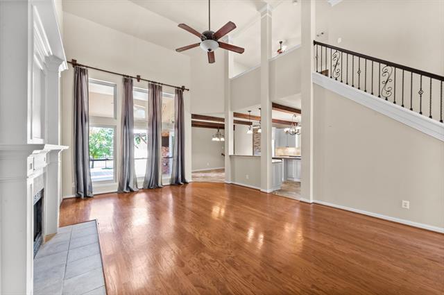 Building Photo - 1518 Lakeview Dr