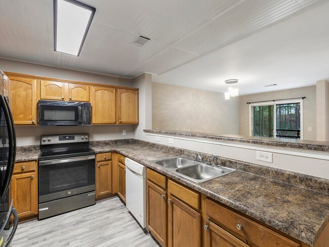 Building Photo - 1465 Maple Valley Ct