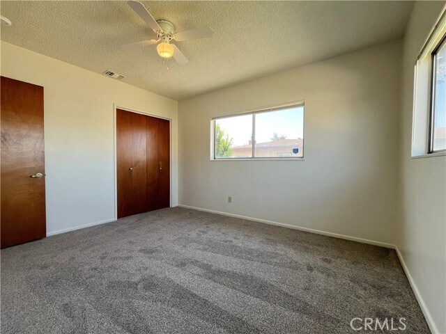 Building Photo - 1579 N Clifford Ave