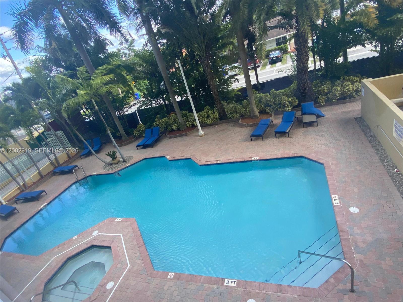 Building Photo - 3500 Coral Way