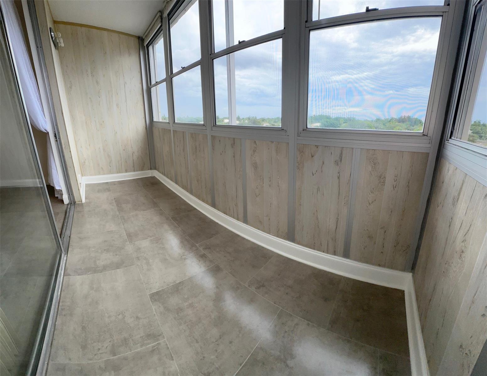 Building Photo - 406 NW 68th Ave