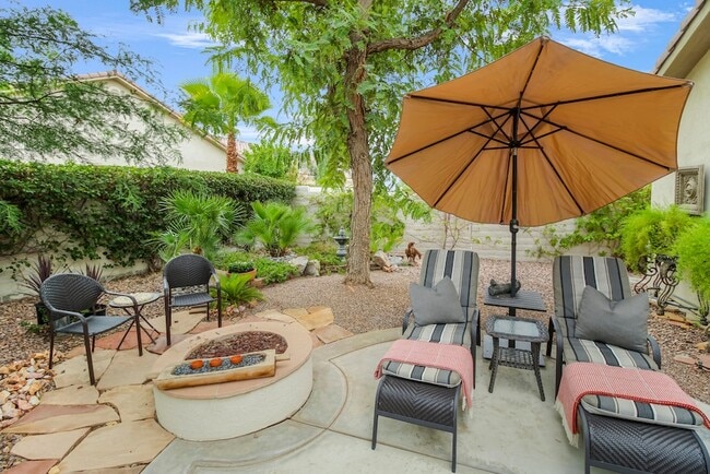 Building Photo - 41538 Corte Jalisco