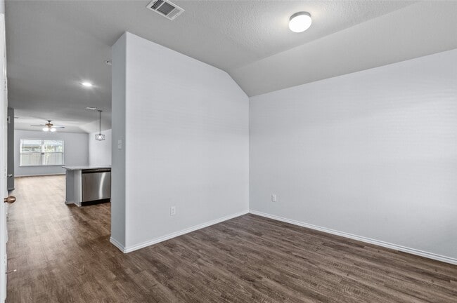 Building Photo - 2024 Cedar Tree Ct