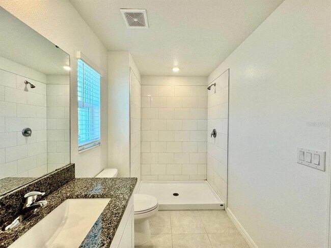 Building Photo - 6093 Acara Ln