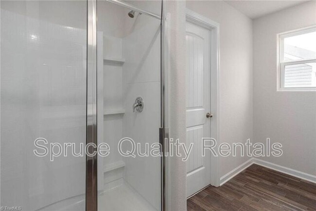 Building Photo - 2232 Balmore Ave