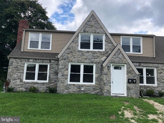 Building Photo - 535 Chews Landing Rd