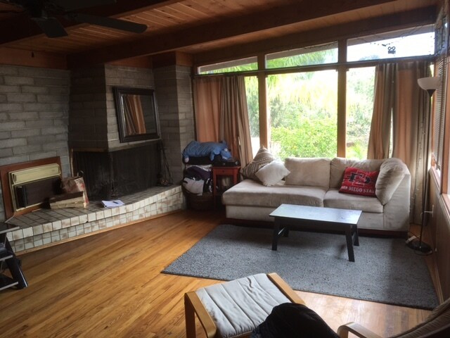 Building Photo - 5027 Campanile Dr