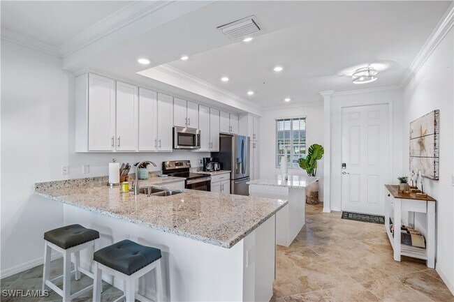 Building Photo - 43020 Greenway Blvd