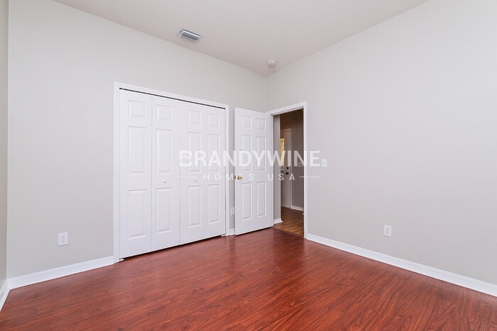 Building Photo - 747 Star Pointe Dr