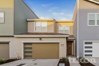 Building Photo - 2042 Delta Vw Ave